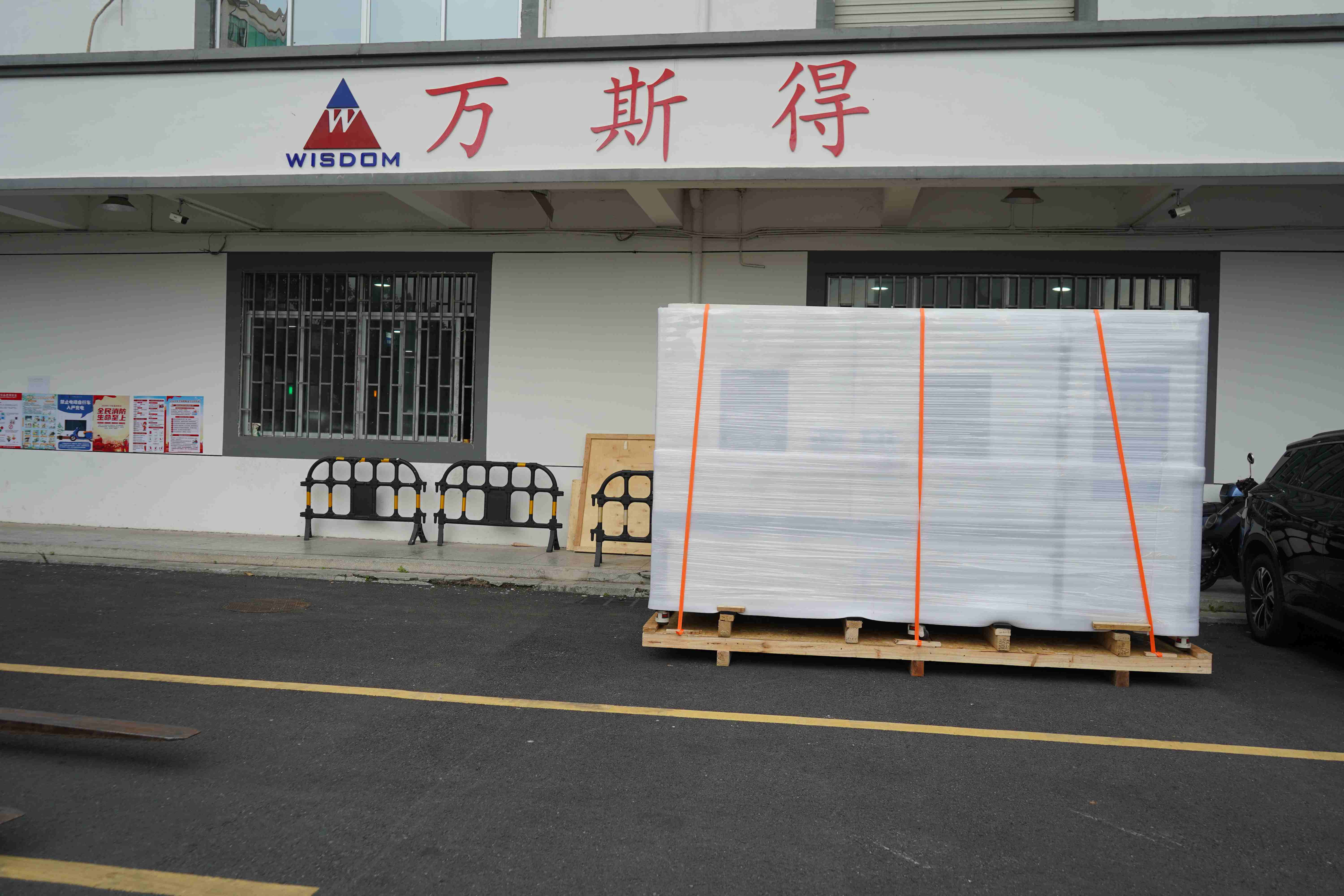【设备出货】汽车检测设备内腐蚀
(图2)